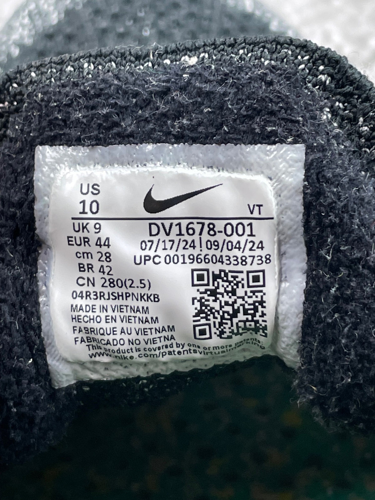 Nike Air VaporMax 2023 Flyknit Oreo — buty sportowe męskie w bardzo dobrym stanie rozmiar 44, opcjonalne zdjęcie 2
