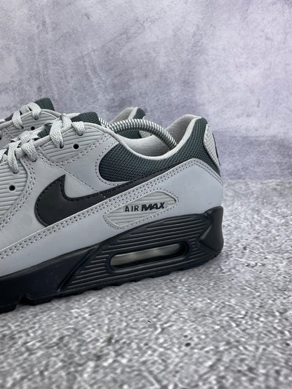 Nike Air Max 90 Light Smoke Grey — buty sportowe męskie w bardzo dobrym stanie rozmiar 44, opcjonalne zdjęcie 1