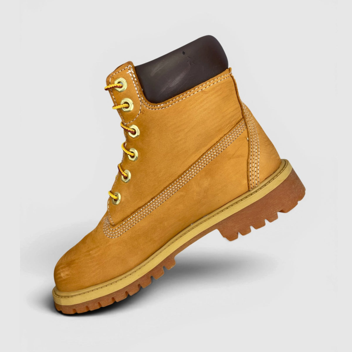 Timberland Premium 6, botki damskie w bardzo dobrym stanie rozmiar 36, wewnętrzny panel prawego buta