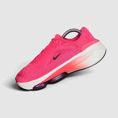 Nike Versair Aster Pink, buty sportowe damskie w bardzo dobrym stanie rozmiar 38, widok z góry na wewnętrzną stronę butów