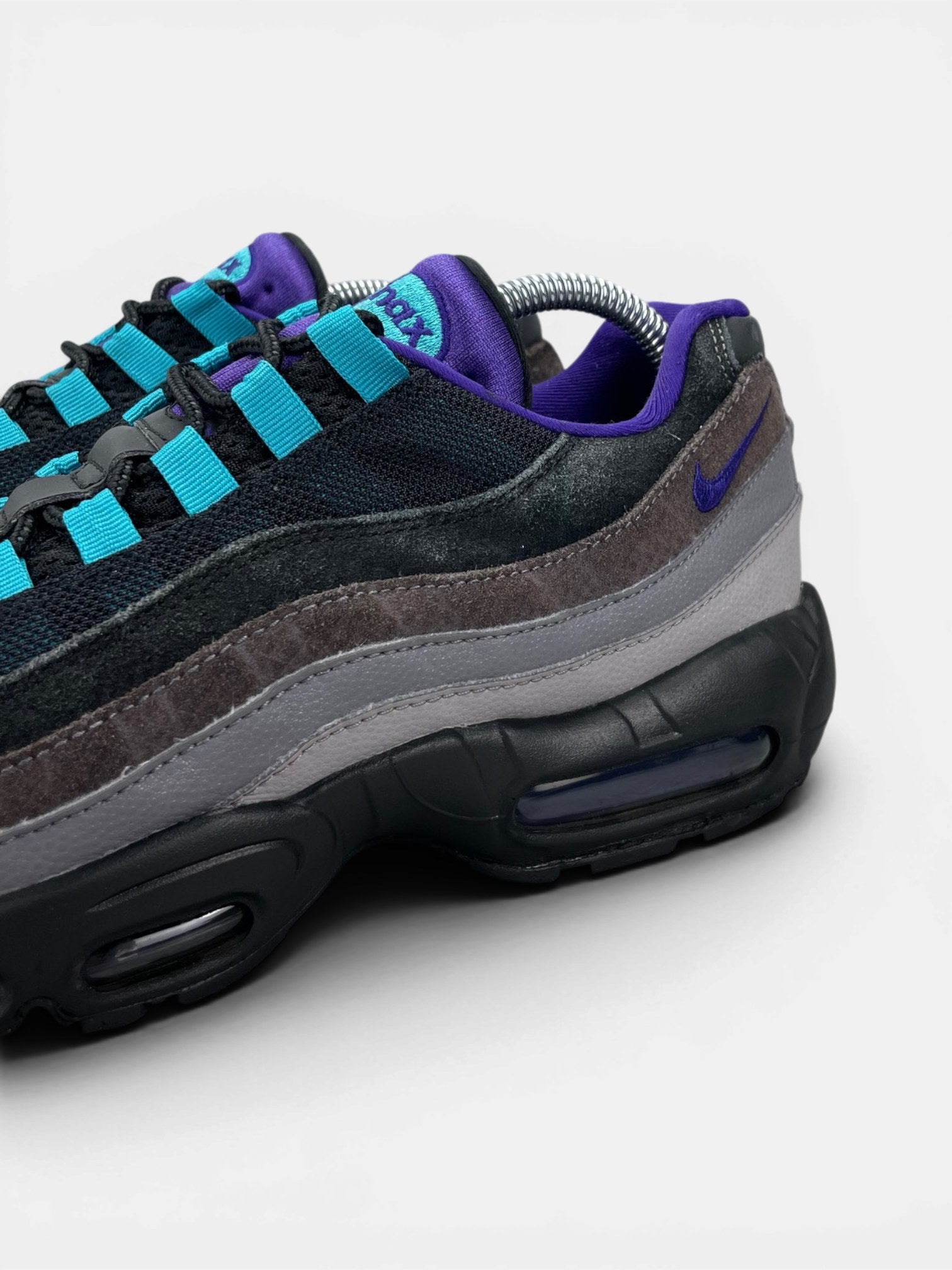 Nike Air Max 95 Black Grape — buty sportowe męskie w bardzo dobrym stanie rozmiar 42, opcjonalne zdjęcie 1