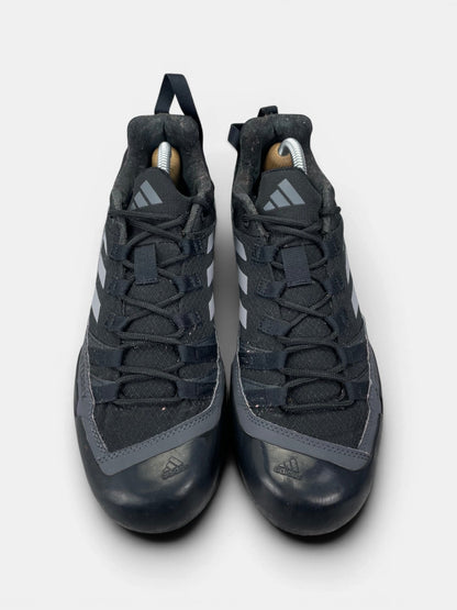 Adidas Terrex Swift Solo 2.0 Core Black — buty sportowe męskie w bardzo dobrym stanie rozmiar 43 1/3, widok z góry