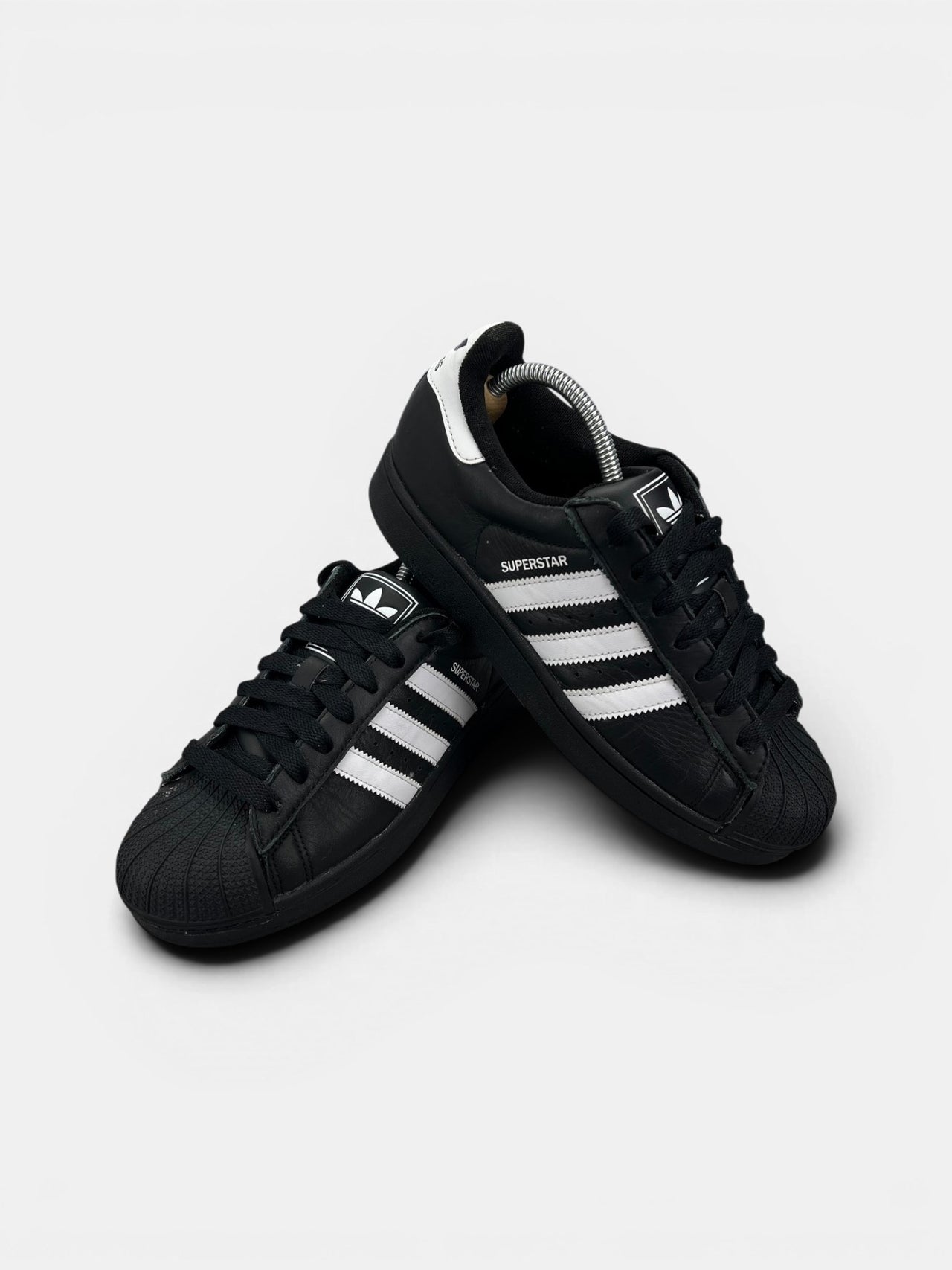 Adidas Superstar II Black White — buty sportowe męskie w bardzo dobrym stanie rozmiar 41 1/3, boczny profil