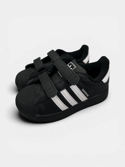 Adidas Superstar II — buty sportowe dziecięce w bardzo dobrym stanie rozmiar 25, widok z boku