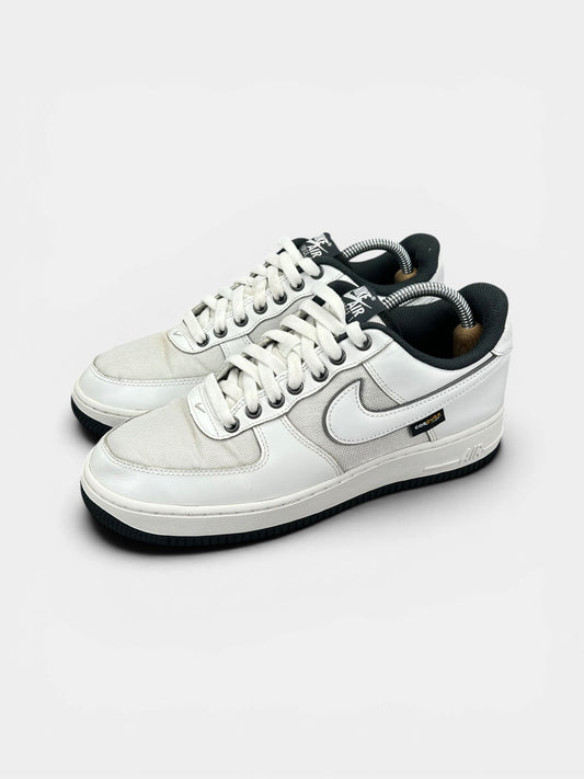 Nike Air Force 1 Low White Cordura — buty sportowe męskie w bardzo dobrym stanie rozmiar 42, widok z boku