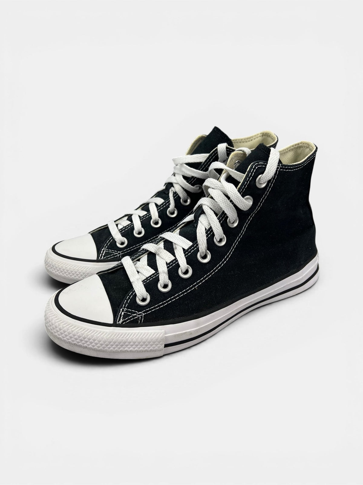 Converse Chuck Taylor All Star Hi — buty sportowe damskie w bardzo dobrym stanie rozmiar 40, widok z boku