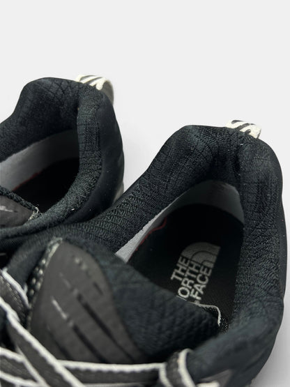 The North Face Vectiv Fastpack Futurelight — buty sportowe damskie w dobrym stanie rozmiar 40, zapiętki butów
