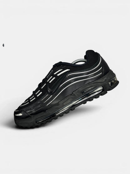 Nike Air Max TL 2.5 Black/Metallic Silver — buty sportowe męskie w bardzo dobrym stanie rozmiar 44.5, zewnętrzny panel lewego buta