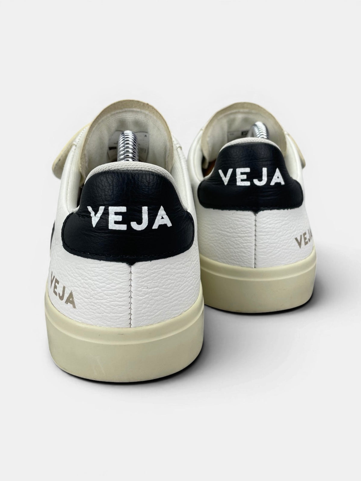 Veja Recife Logo ChromeFree — buty sportowe damskie w bardzo dobrym stanie rozmiar 39, widok z tyłu