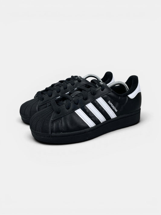 Adidas Superstar II — buty sportowe damskie w bardzo dobrym stanie rozmiar 38 2/3, widok z boku