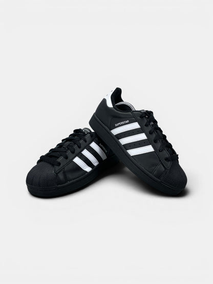 Adidas Superstar II Black White — buty sportowe damskie w bardzo dobrym stanie rozmiar 39 1/3, boczny profil