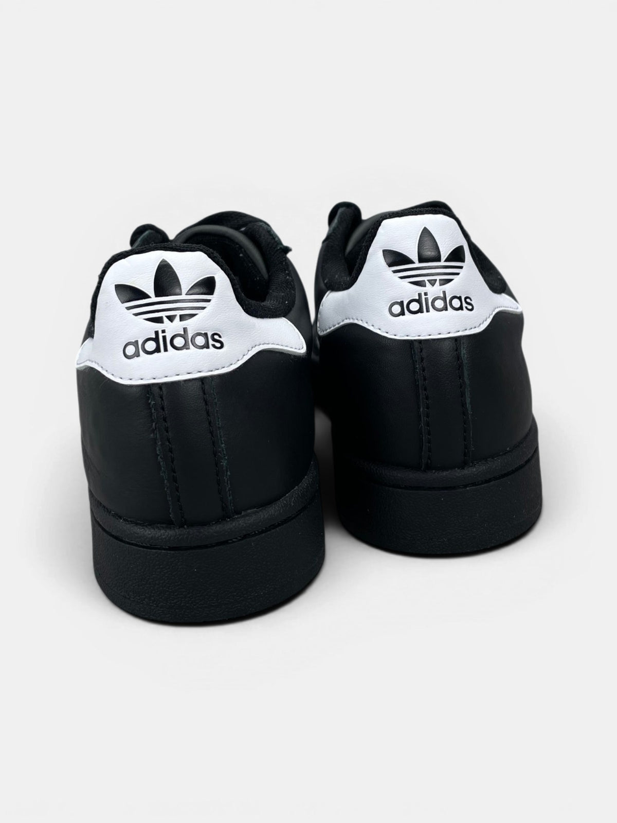 Adidas Superstar II Black White — buty sportowe damskie w bardzo dobrym stanie rozmiar 39 1/3, widok z tyłu