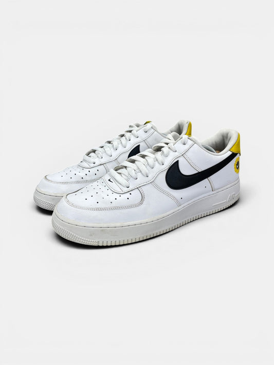 Nike Air Force 1 Low Have A Nike Day — buty sportowe męskie w bardzo dobrym stanie rozmiar 46, widok z boku