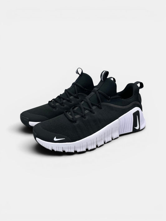 Nike Free Metcon 6 — buty sportowe męskie w bardzo dobrym stanie rozmiar 47.5, widok z boku