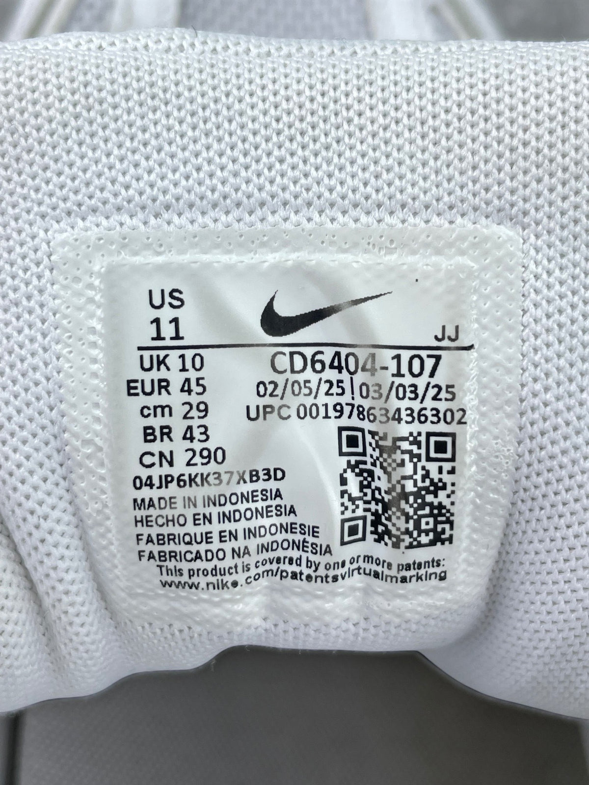 Nike P-6000 P-6000 Metallic Silver — buty sportowe męskie w bardzo dobrym stanie rozmiar 45, opcjonalne zdjęcie 2