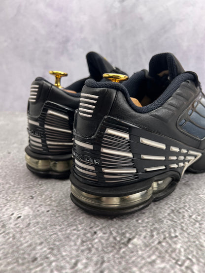 Nike Air Max Plus 3 Black White — buty sportowe męskie w bardzo dobrym stanie rozmiar 44, widok z góry