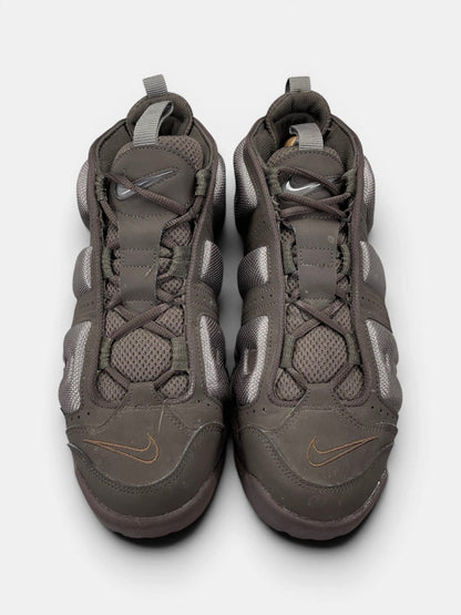 Nike Air More Uptempo Low Baroque Brown — buty sportowe męskie w bardzo dobrym stanie rozmiar 44, widok z góry