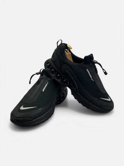 Nike Air Max Dn Roam Triple Black — buty sportowe męskie w bardzo dobrym stanie rozmiar 43, boczny profil