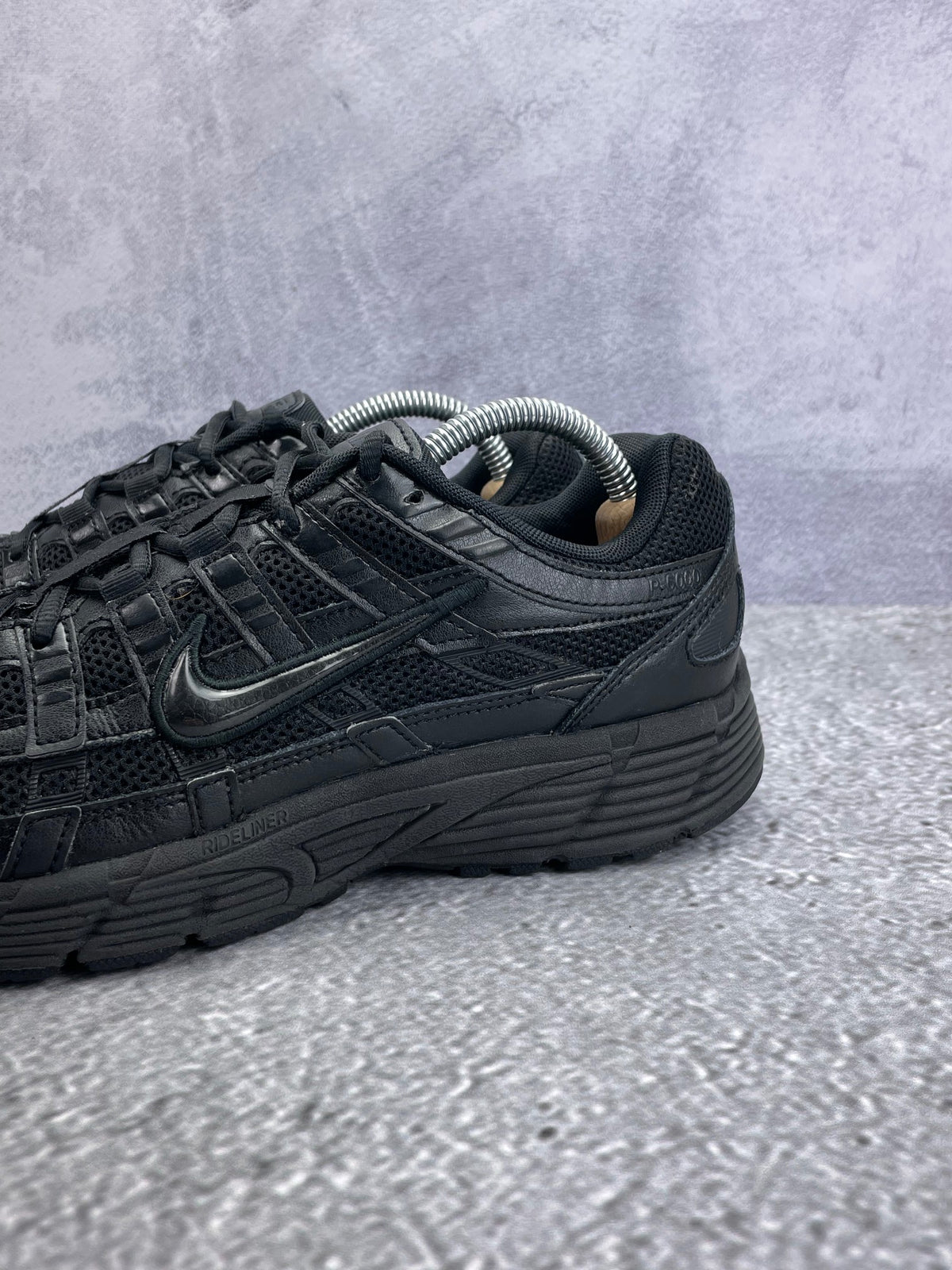Nike P-6000 rozmiar 42