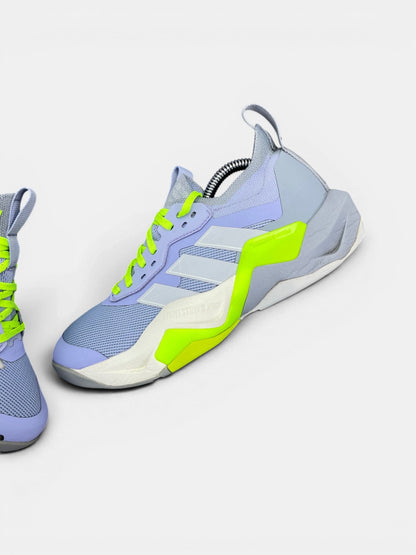 Adidas Rapidmove ADV 2 — buty sportowe damskie w bardzo dobrym stanie rozmiar 38, zewnętrzny panel lewego buta