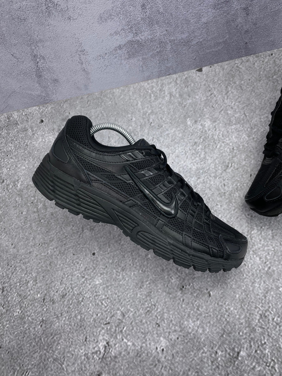 Nike P-6000 rozmiar 42