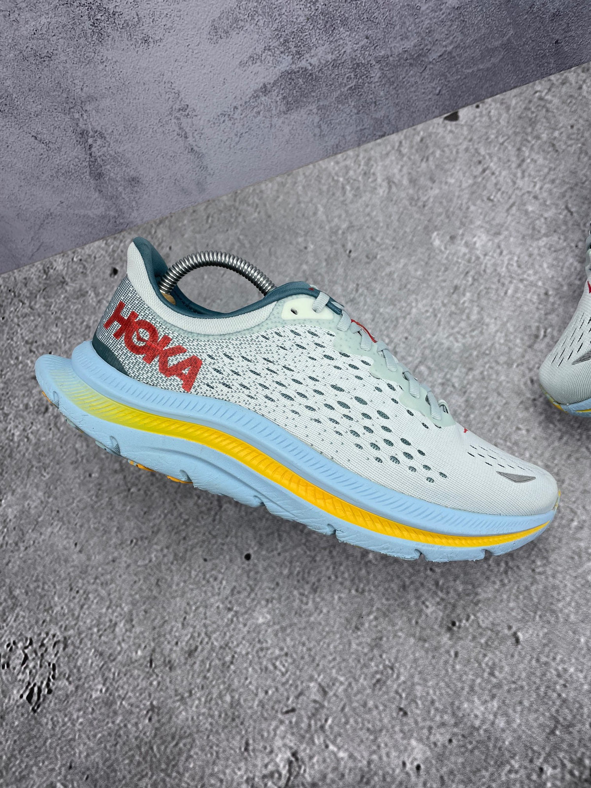 HOKA Kawana rozmiar 42