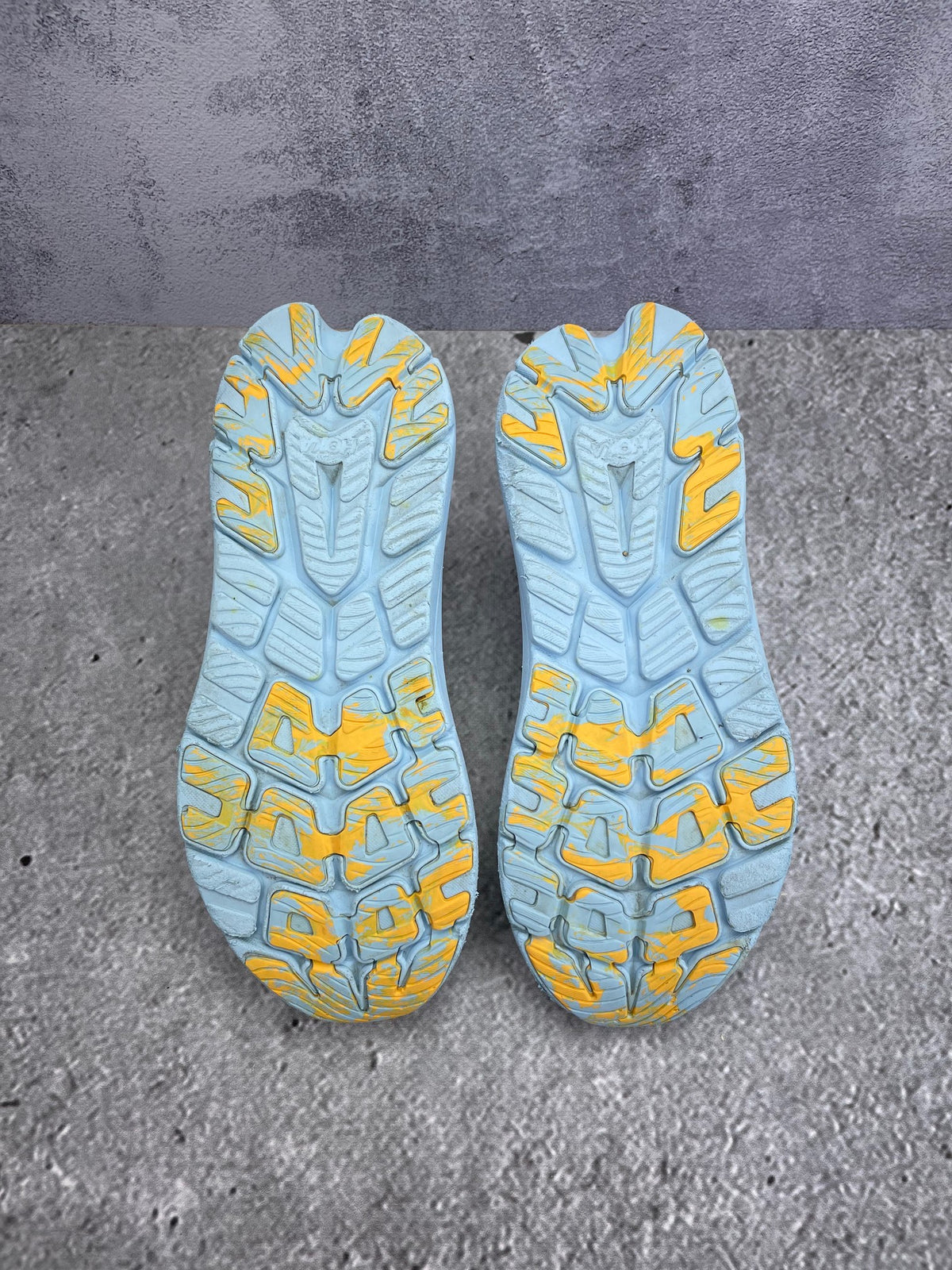 HOKA Kawana rozmiar 42