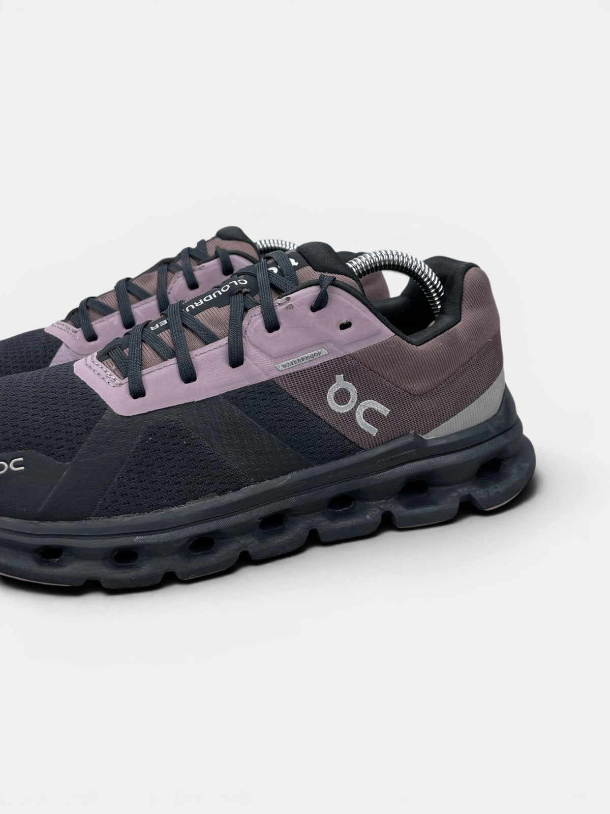 On Cloudrunner — buty sportowe damskie w bardzo dobrym stanie rozmiar 38.5, opcjonalne zdjęcie 1