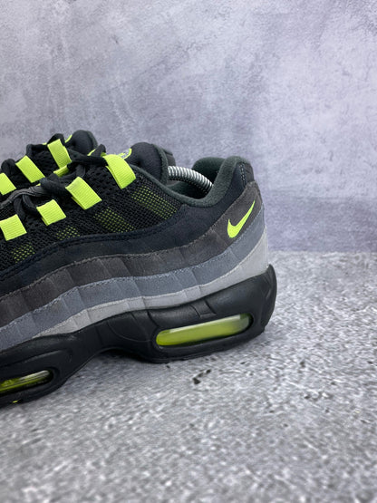 Nike Air Max 95 rozmiar 44