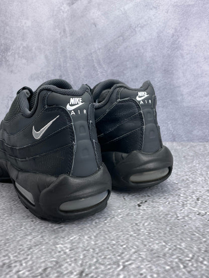 Nike Air Max 95 rozmiar 45