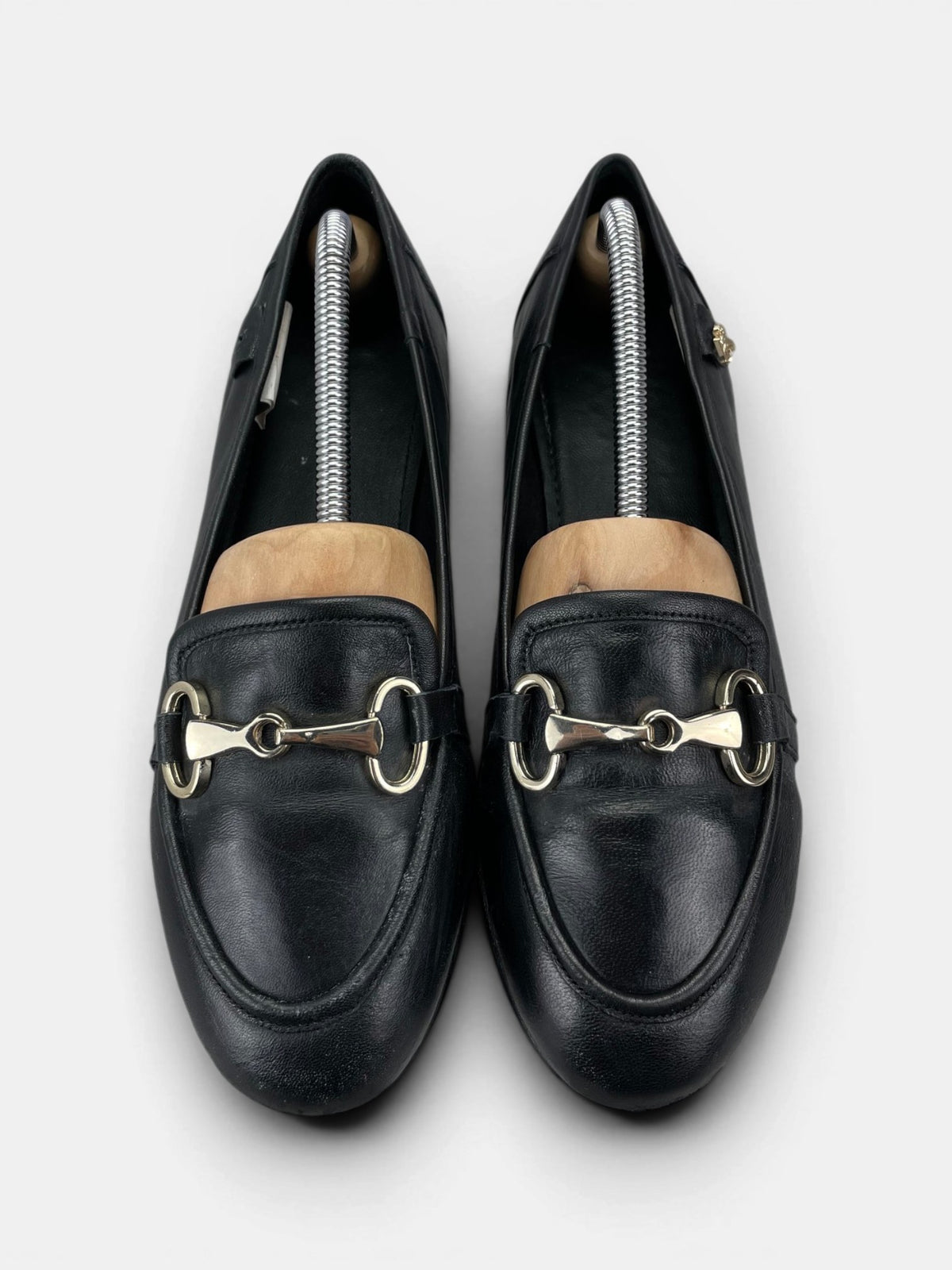 U.S. Polo Assn. Loafers — buty sportowe damskie w bardzo dobrym stanie rozmiar 40, zewnętrzny panel prawego buta