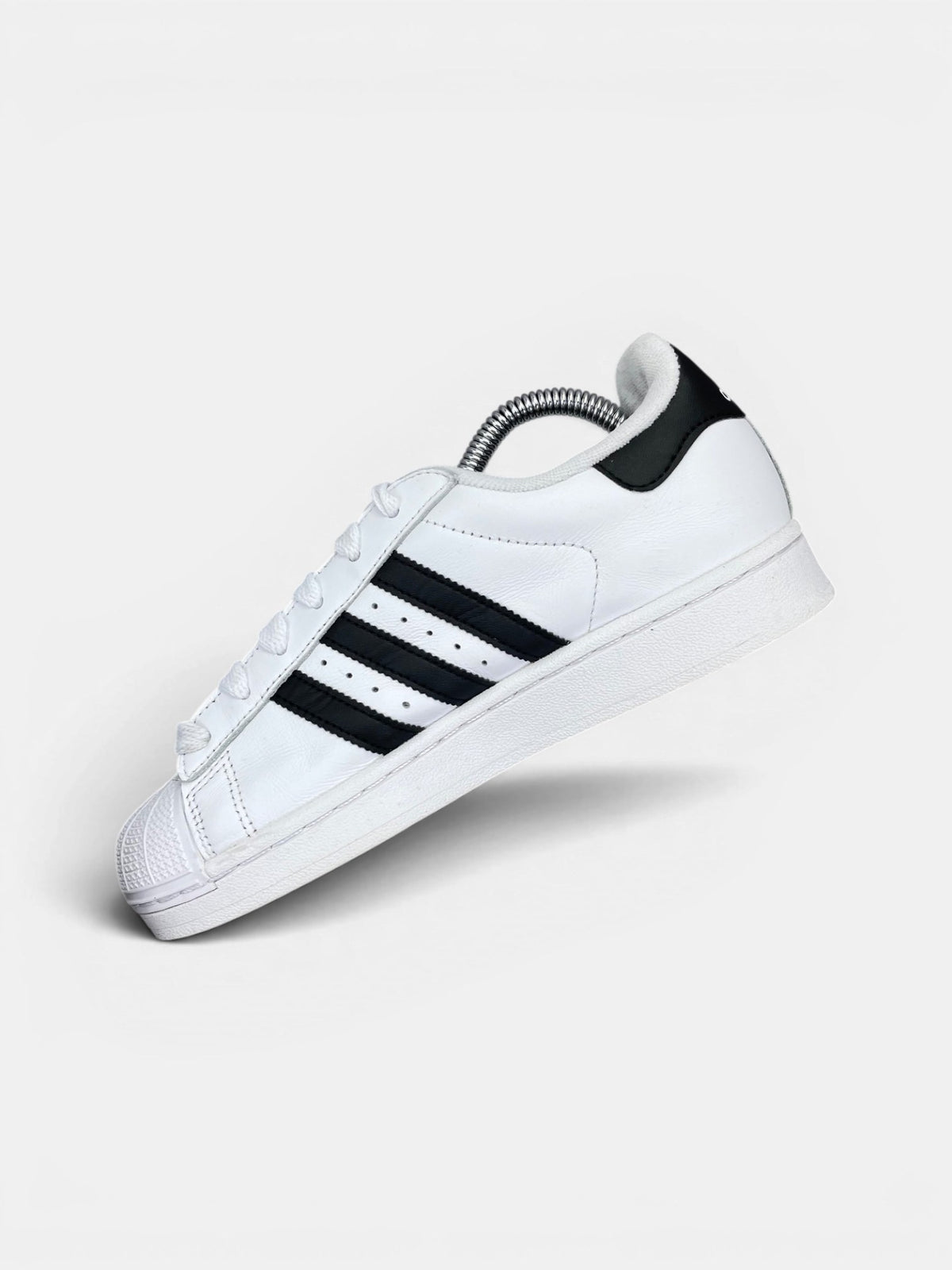 Adidas Superstar II — buty sportowe damskie w bardzo dobrym stanie rozmiar 36 2/3, wewnętrzny panel prawego buta