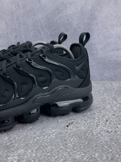 Nike Air Vapormax Plus rozmiar 42.5