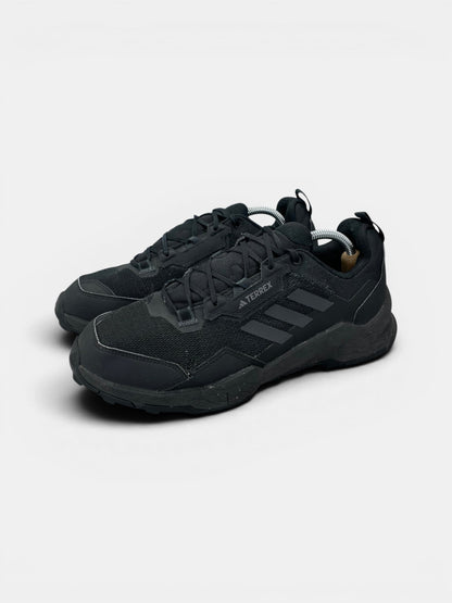 Adidas Terrex AX4 Black Carbon — buty sportowe męskie w bardzo dobrym stanie rozmiar 44, widok z boku