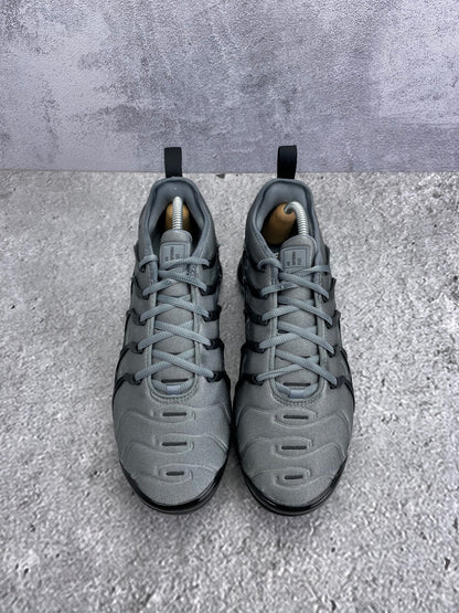 Nike Air Vapormax Plus rozmiar 42.5