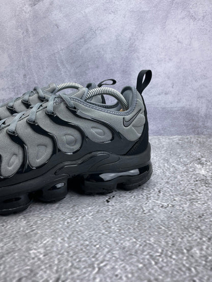 Nike Air Vapormax Plus rozmiar 42.5
