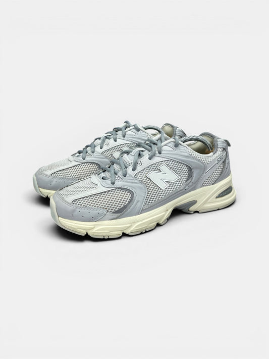 New Balance 530 ABZORB — buty sportowe męskie w bardzo dobrym stanie rozmiar 43, widok z boku