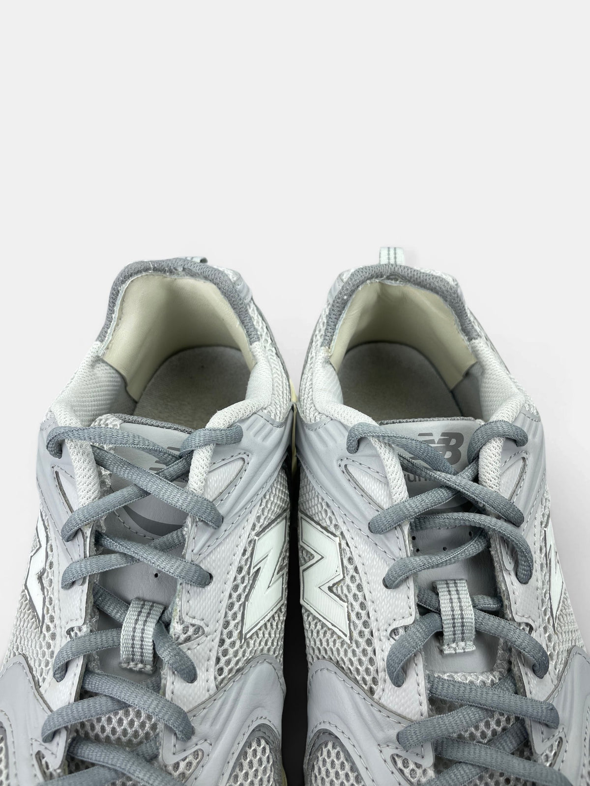 New Balance 530 ABZORB — buty sportowe męskie w bardzo dobrym stanie rozmiar 43, zapiętki butów