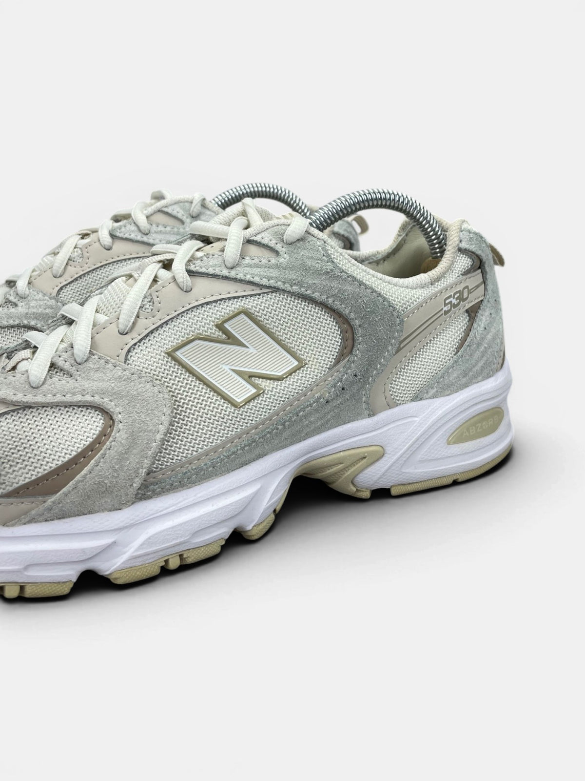 New Balance 530 — buty sportowe damskie w bardzo dobrym stanie rozmiar 40.5, opcjonalne zdjęcie 1