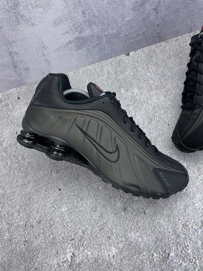 Nike Shox R4 rozmiar 45