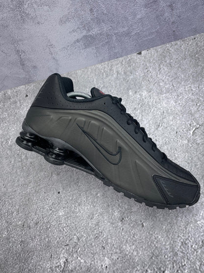 Nike Shox R4 rozmiar 45