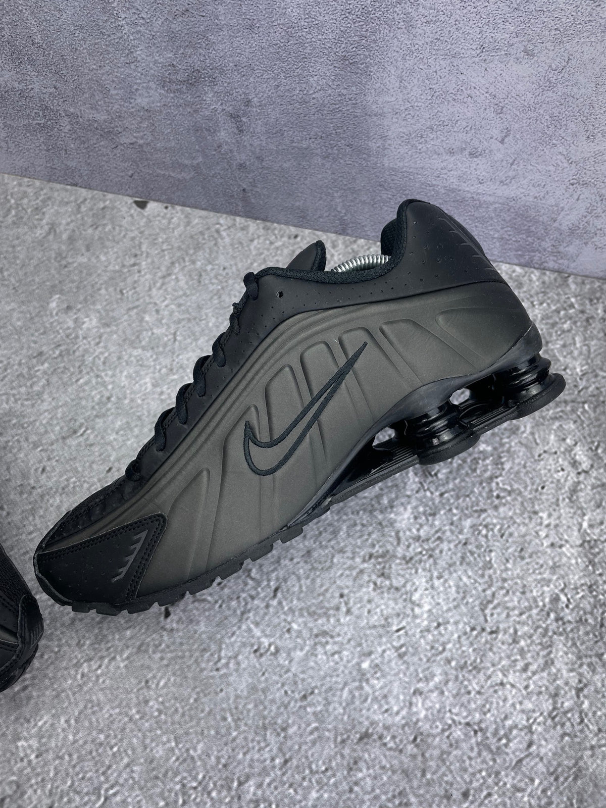Nike Shox R4 rozmiar 45