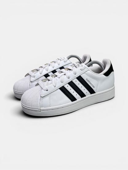 Adidas Superstar II Cloud White Black — buty sportowe damskie w bardzo dobrym stanie rozmiar 38, para butów