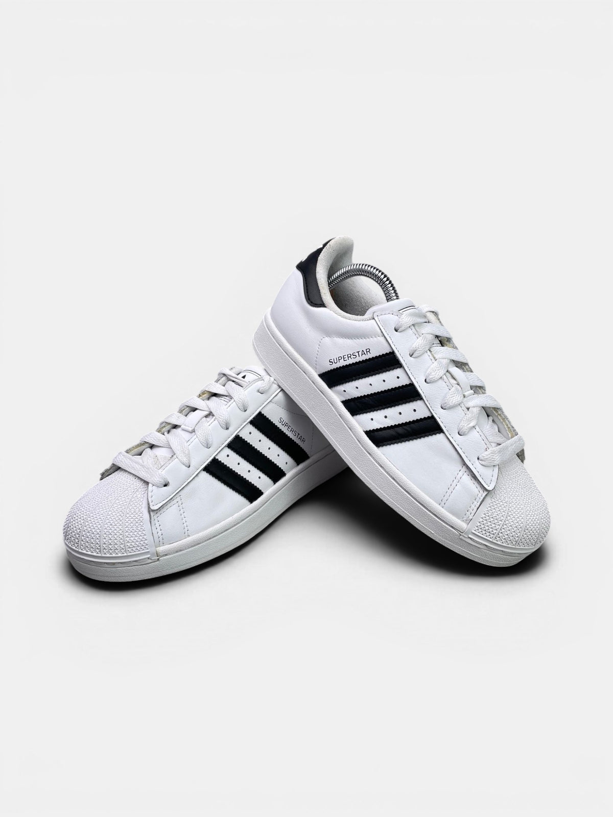 Adidas Superstar II Cloud White Black — buty sportowe damskie w bardzo dobrym stanie rozmiar 38, para butów