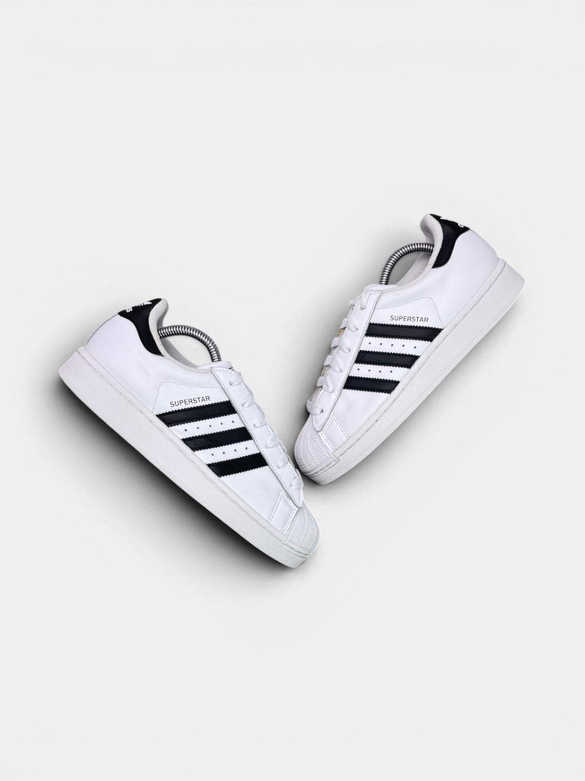 Adidas Superstar II Cloud White Black — buty sportowe damskie w bardzo dobrym stanie rozmiar 38, para butów