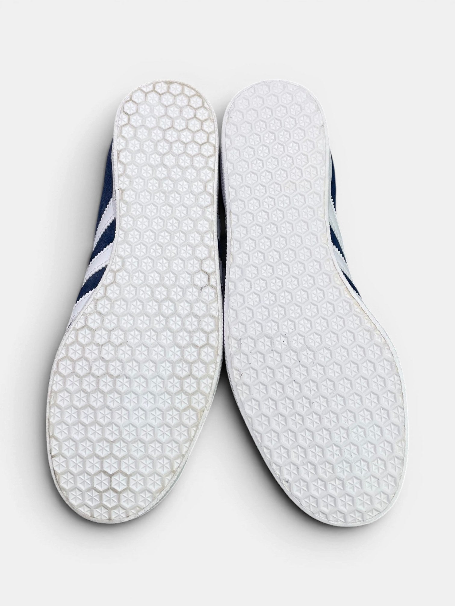 Adidas Gazelle — buty sportowe damskie nowe rozmiar 38 2/3, podeszwa