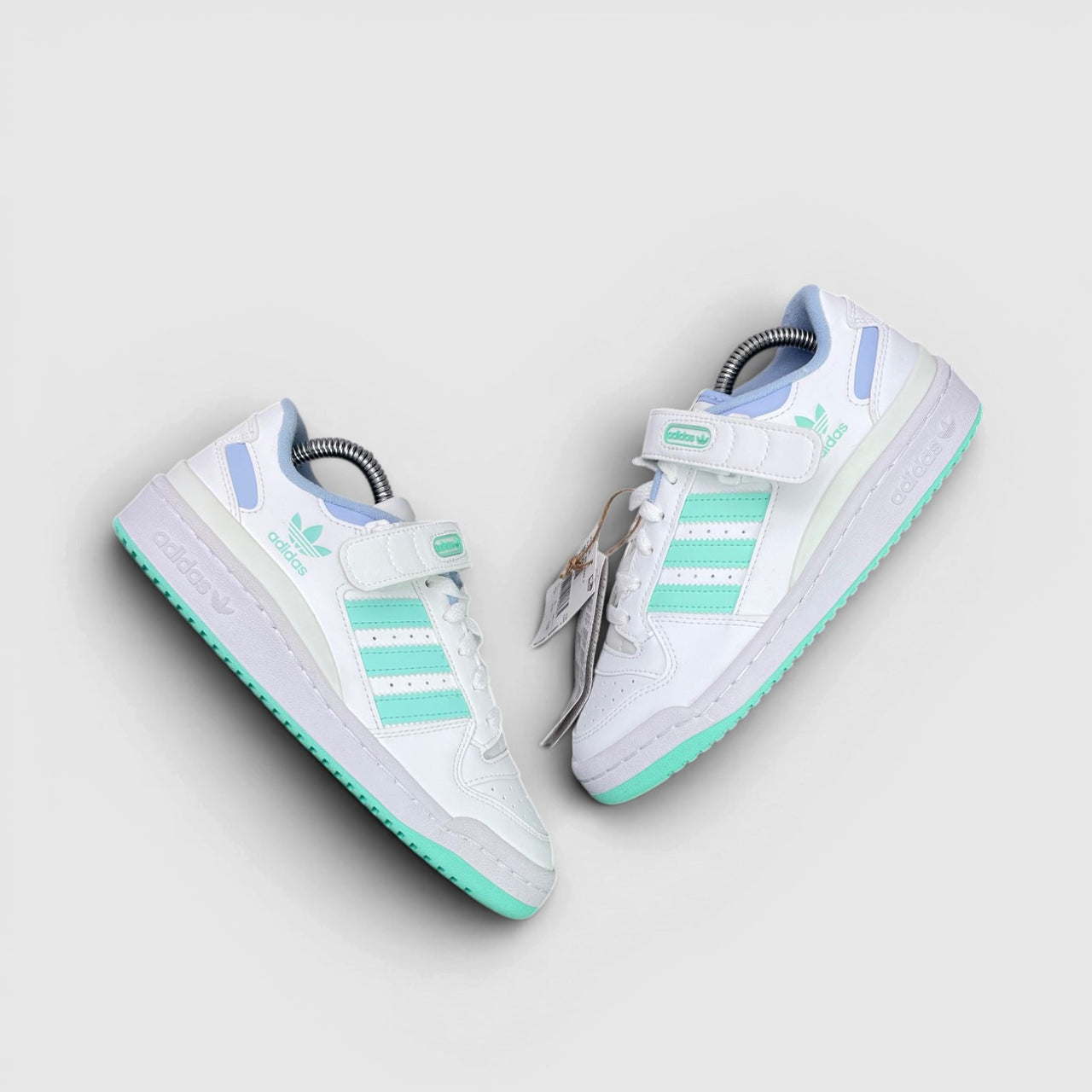 Adidas Forum Low — buty sportowe damskie nowe rozmiar 36 2/3, para butów