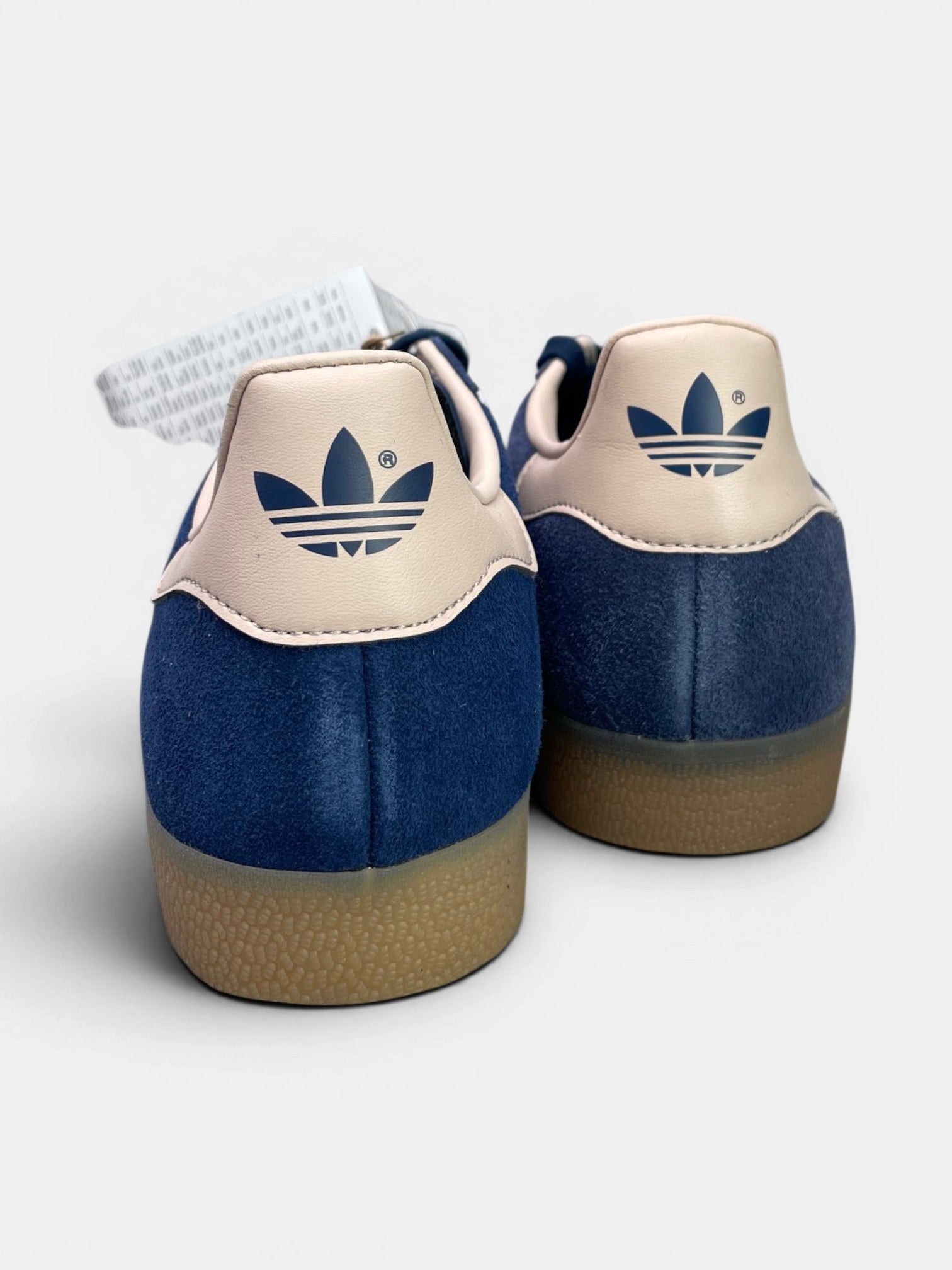 Adidas Gazelle — buty sportowe męskie nowe rozmiar 42, widok z tyłu