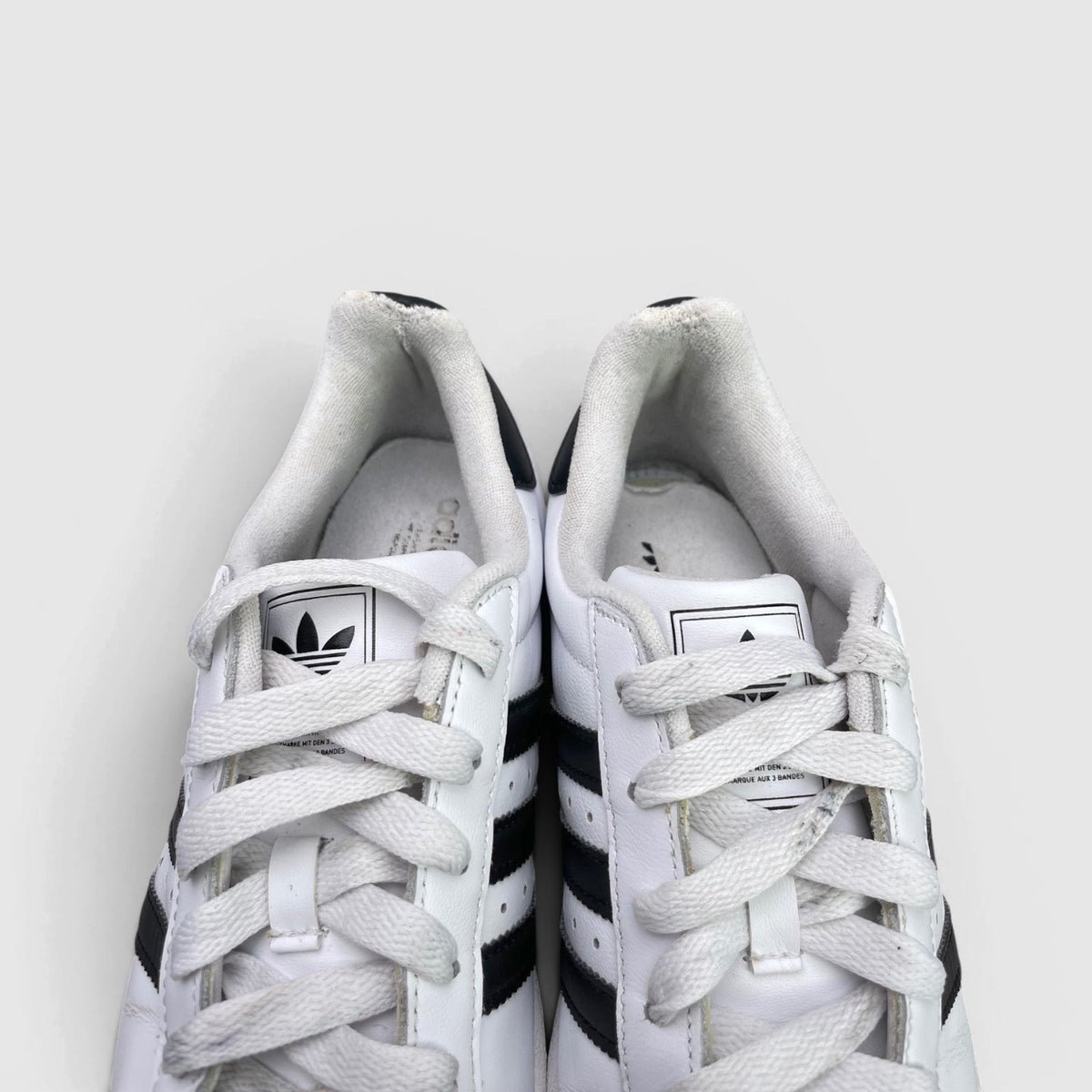 Adidas Superstar II Cloud White Black — buty sportowe damskie w bardzo dobrym stanie rozmiar 38 2/3, wkładka