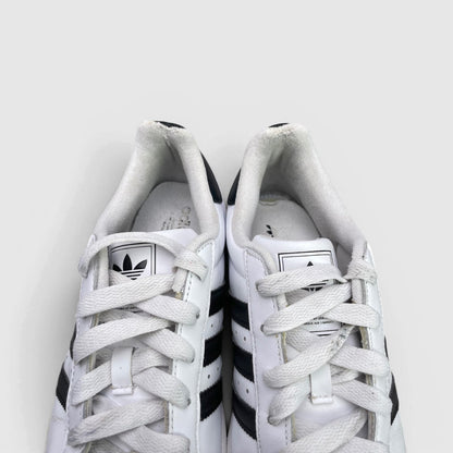 Adidas Superstar II Cloud White Black — buty sportowe damskie w bardzo dobrym stanie rozmiar 38 2/3, wkładka
